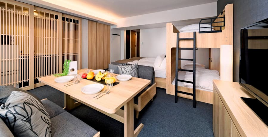 大部屋ホテル 訪日客集う 不動産各社が開発急ぐ 日本経済新聞