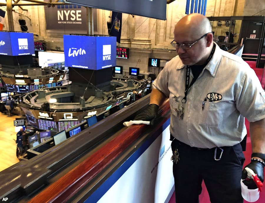 世界の取引所 立会場閉鎖 日本経済新聞