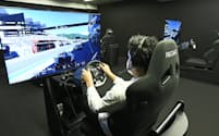 トヨタ自動車が開設した自動車レースゲームの拠点「eモータースポーツスタジオ」

