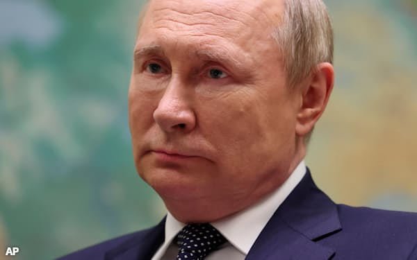 ロシアのプーチン大統領はウクライナ侵攻で核使用の可能性をちらつかせ、核秩序に影響を及ぼしている=AP
                                                        
