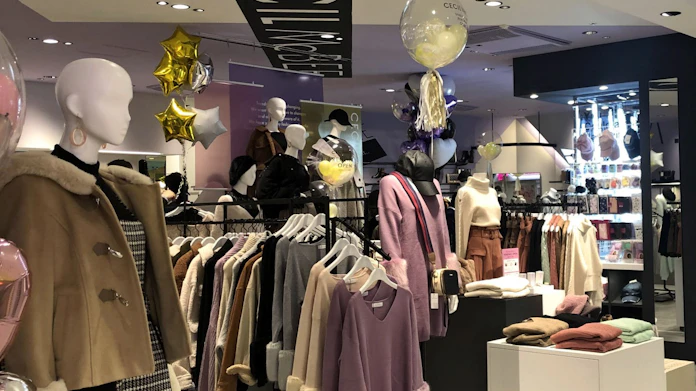 セシルマクビー店舗撤退 日本経済新聞 セシルマクビー店舗撤退 日本経済新聞