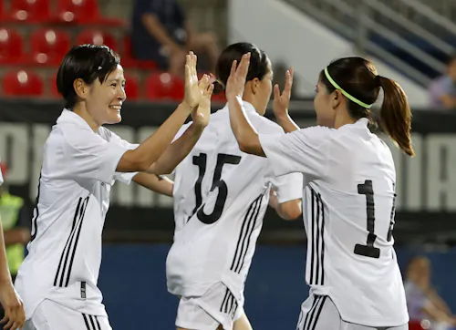 サッカー なでしこ5発大勝 セルビアと国際親善試合 日本経済新聞 サッカー なでしこ5発大勝 セルビアと国際親善試合 日本経済新聞