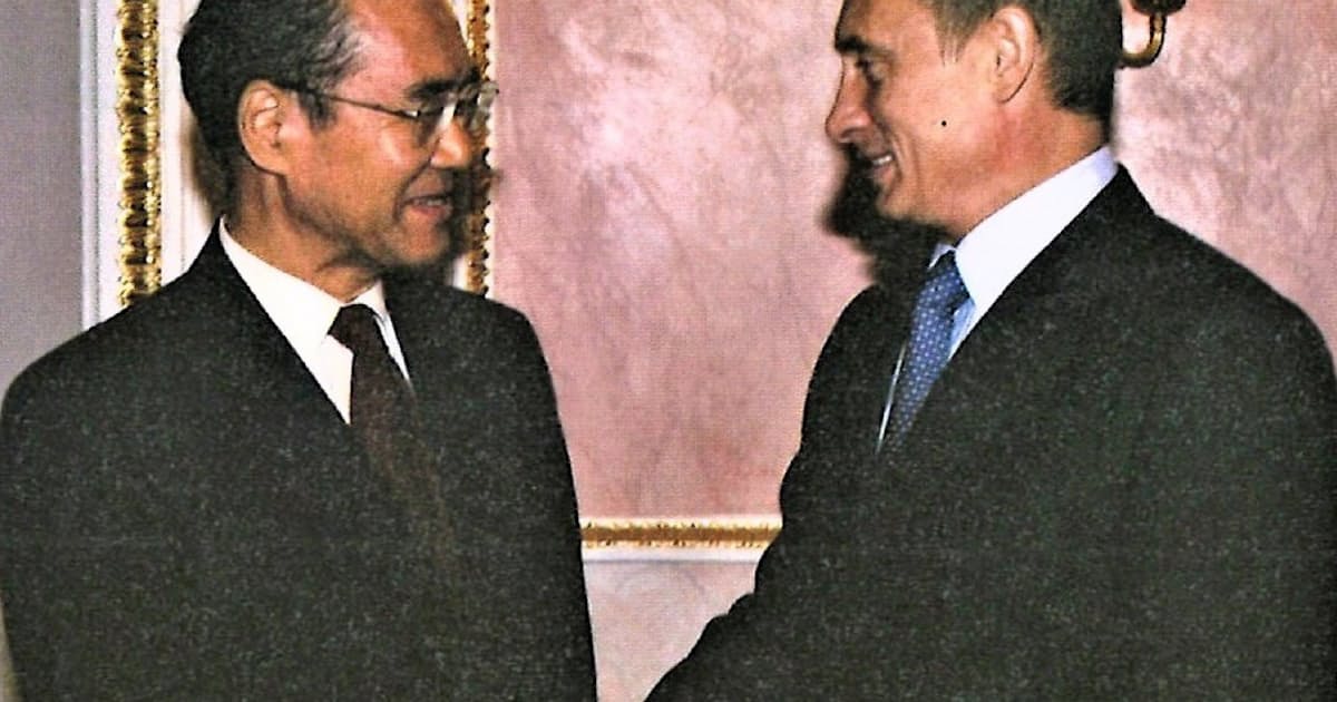 松浦晃一郎 17 首脳との交流 日本経済新聞 松浦晃一郎 17 首脳との交流 日本経済新聞