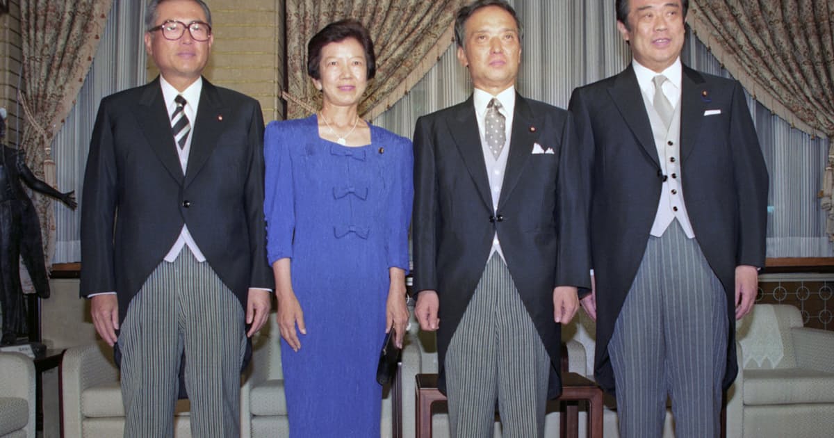 19年8月25日 女性初の官房長官 森山真弓氏が就任 日本経済新聞 19年8月25日 女性初の官房長官 森山真弓氏が就任 日本経済新聞