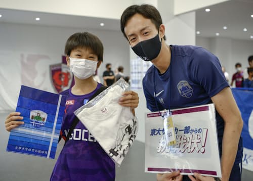 大学サッカー部 選手が 経営 日本経済新聞 大学サッカー部 選手が 経営 日本経済新聞