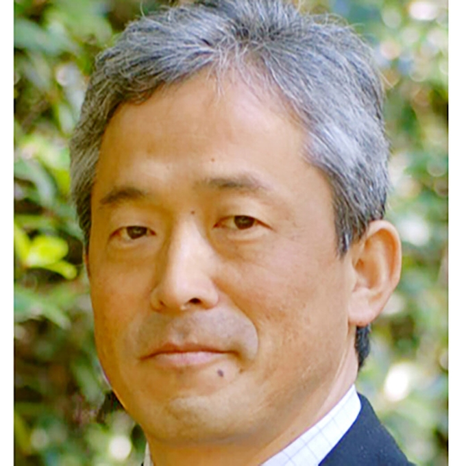 アミタホールディングス 佐藤博之氏 日本経済新聞