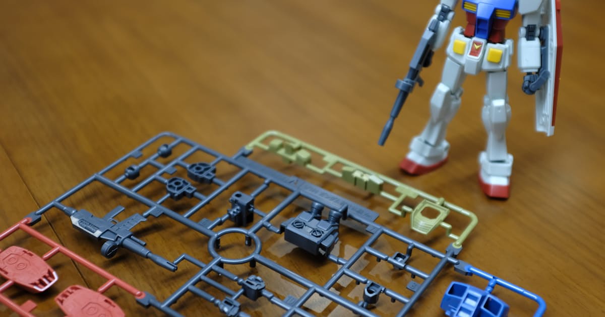 ガンプラの 枠 プラモにリサイクル 日本経済新聞 ガンプラの 枠 プラモにリサイクル 日本経済新聞