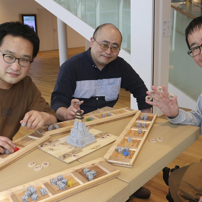 ボードゲーム 主役は 石垣 日本経済新聞 ボードゲーム 主役は 石垣 日本経済新聞