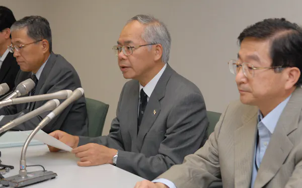 06年9月15日 オウム真理教 松本元代表の死刑確定 日本経済新聞 06年9月15日 オウム真理教 松本元代表の死刑確定 日本経済新聞