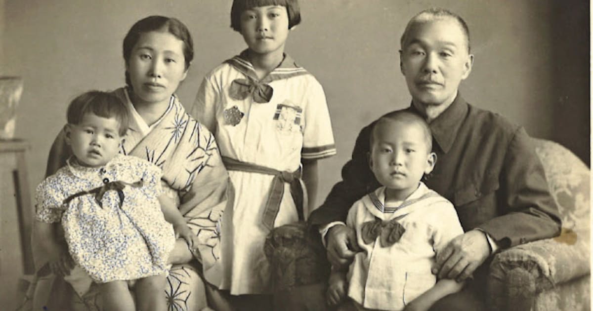 荒蒔康一郎 4 父親代わり 日本経済新聞 荒蒔康一郎 4 父親代わり 日本経済新聞