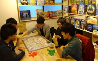 世界中のボードゲームで遊べる「コロコロ堂」（東京都文京区）
