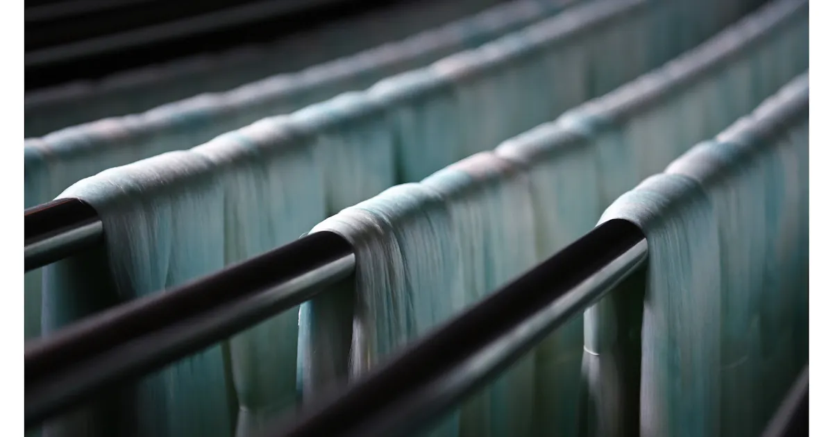 庄野潤三 紺野機業場 石川県小松市 日本経済新聞 庄野潤三 紺野機業場 石川県小松市 日本経済新聞