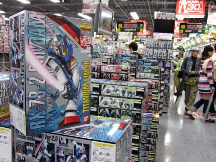 ガンダム30歳 長寿プラモの研究 下 日本経済新聞 ガンダム30歳 長寿プラモの研究 下 日本経済新聞