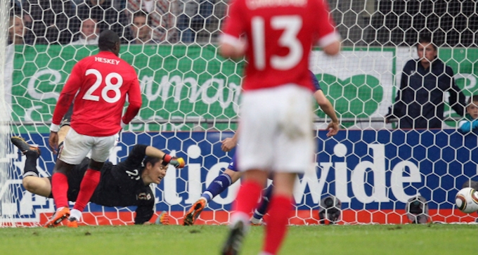 サッカー日本代表 1 2で逆転負け イングランド戦 日本経済新聞