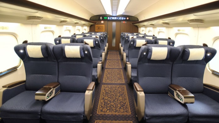 新幹線 さくら の車内を公開 Jr西日本と九州 日本経済新聞 新幹線 さくら の車内を公開 Jr西日本と九州 日本経済新聞