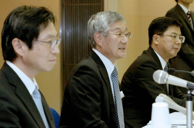 十六銀 岐阜銀を10年度内子会社化 三菱ufj支援 日本経済新聞
