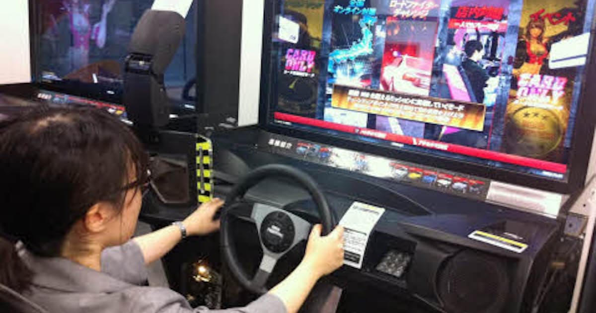 バンダイナムコやコナミ ゲーム施設に3d対応機 日本経済新聞 バンダイナムコやコナミ ゲーム施設に3d対応機 日本経済新聞