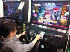 バンダイナムコやコナミ ゲーム施設に3d対応機 日本経済新聞 バンダイナムコやコナミ ゲーム施設に3d対応機 日本経済新聞