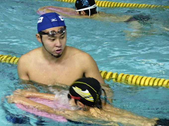 北島選手が被災地で水泳教室 子どもたちを指導 日本経済新聞