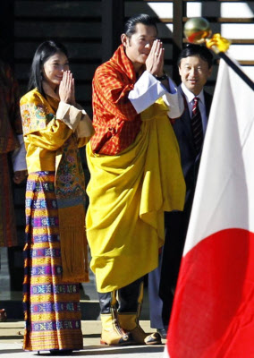 写真特集 ブータン国王夫妻 来日から帰国まで 日本経済新聞