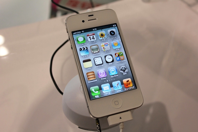 アップルに翻弄され続ける日本 山場は夏の Iphone5 日本経済新聞