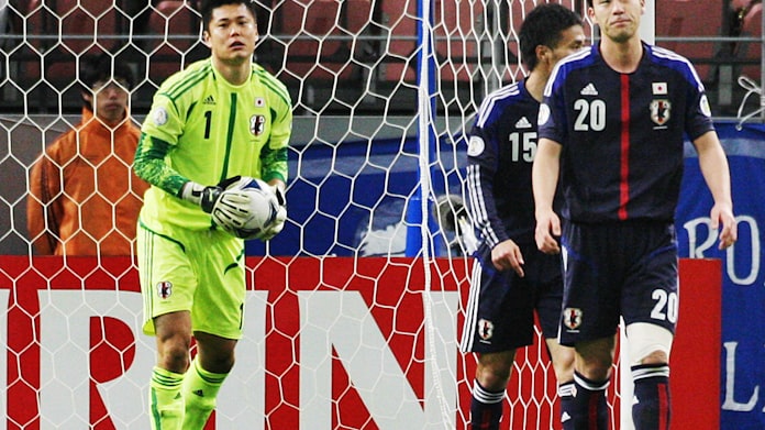 サッカー日本 ウズベク戦の敗戦で浮かんだ脆弱さ 日本経済新聞 サッカー日本 ウズベク戦の敗戦で浮かんだ脆弱さ 日本経済新聞