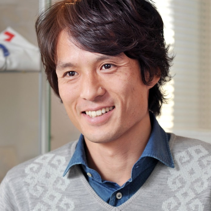 リーダーはピンチで独断する強さを 宮本恒靖氏 日本経済新聞 リーダーはピンチで独断する強さを 宮本恒靖氏 日本経済新聞