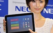 NECが発売するタブレット型多機能端末「ライフタッチL」