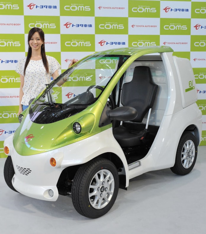 トヨタ車体 1人乗りev発売 個人向けは80万円 日本経済新聞 トヨタ車体 1人乗りev発売 個人向けは80万円 日本経済新聞