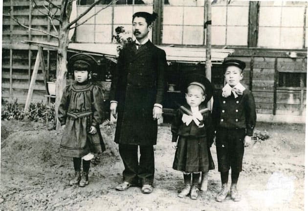 日本経済新聞 日本経済新聞