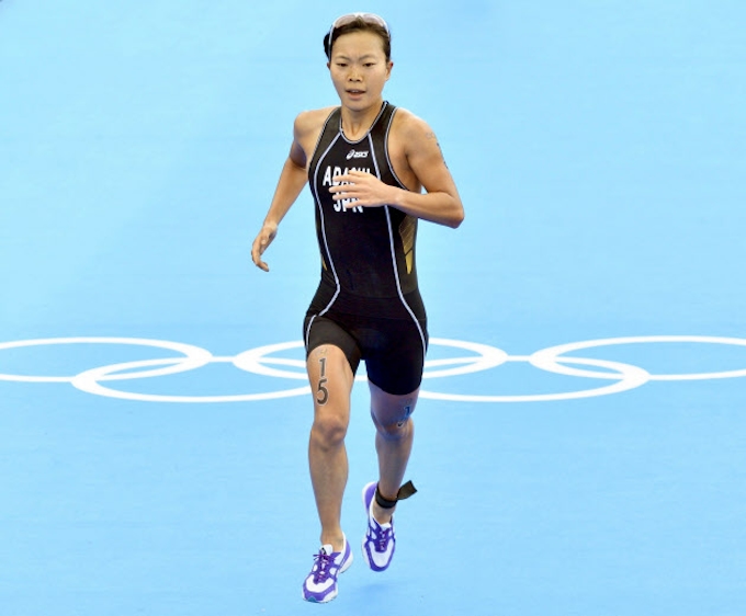 足立14位 井出は34位 五輪女子トライアスロン 日本経済新聞