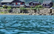 琵琶湖の北西岸で、1.2キロにわたって伸びる18世紀初頭の石積み護岸(滋賀県高島市)