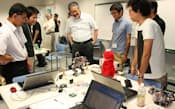 静岡大学のソフト開発者育成講座には多くのものづくり企業が技術者を派遣している