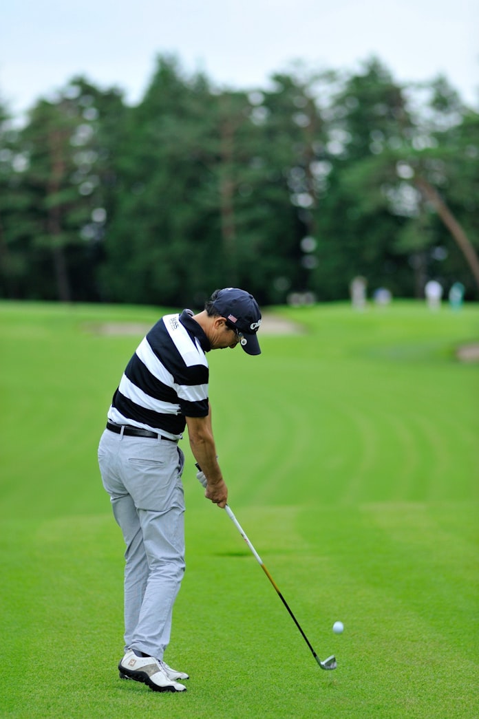 ゴルフが突然うまくなる頭の使い方 3 日本経済新聞 ゴルフが突然うまくなる頭の使い方 3 日本経済新聞