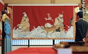京都芸術センターで披露された、平成に新調した保昌山の胴懸「張騫虎図」