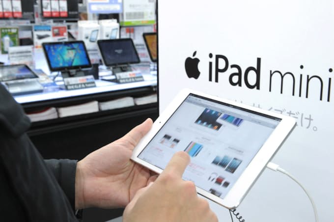 今が買い時 ミニタブレット 火花散らす5機種 日本経済新聞