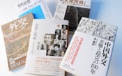 日本在住の中国人教授らが積極的に発言。書籍の出版や専門誌などへの寄稿が相次いでいる
