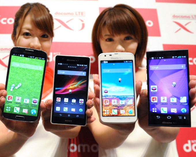ドコモ Lineと組み高齢者用アプリ充実 日本経済新聞