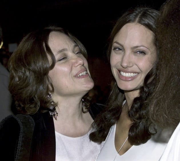 アンジェリーナ ジョリーさんの選択どう思いますか Nikkei Style アンジェリーナ ジョリーさんの選択どう思いますか Nikkei Style