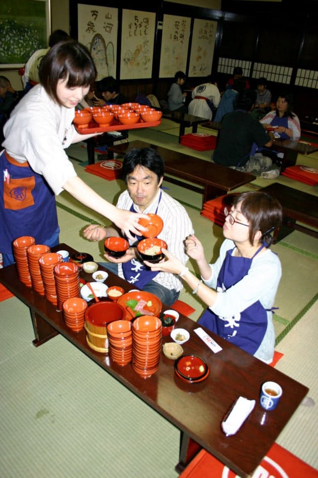 目指せ100杯 めん都盛岡 わんこそばに挑戦 東北麺紀行 6 Nikkei Style 目指せ100杯 めん都盛岡 わんこそばに挑戦 東北麺紀行 6 Nikkei Style