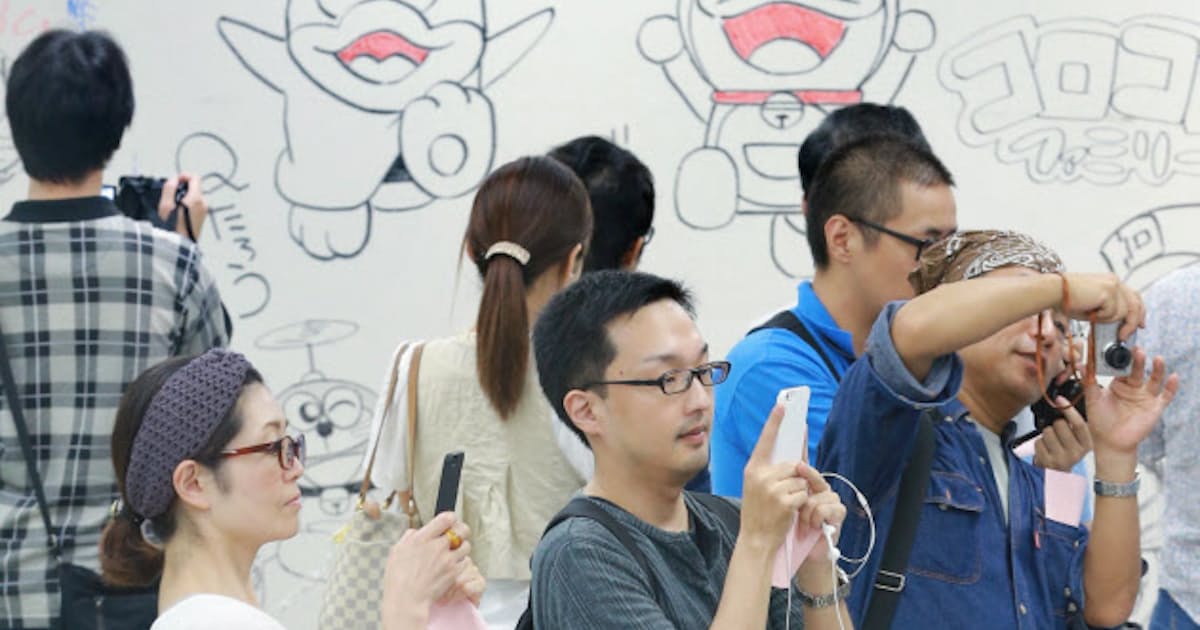 漫画家落書きに2日間8000人 ビル解体後 保存を 日本経済新聞 漫画家落書きに2日間8000人 ビル解体後 保存を 日本経済新聞
