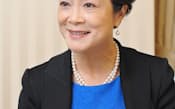 　ルイーザ・ウォン氏　香港を拠点に、中国、インドネシアなど海外で幅広くヘッドハンティングを展開する伯楽（ボーレアソシエイツ）グループ創設者で会長。2013年にリクルートグループの完全子会社に。ビジネスウイーク誌の「世界で最も影響力のあるサーチコンサルタント50（08年）」に選ばれた