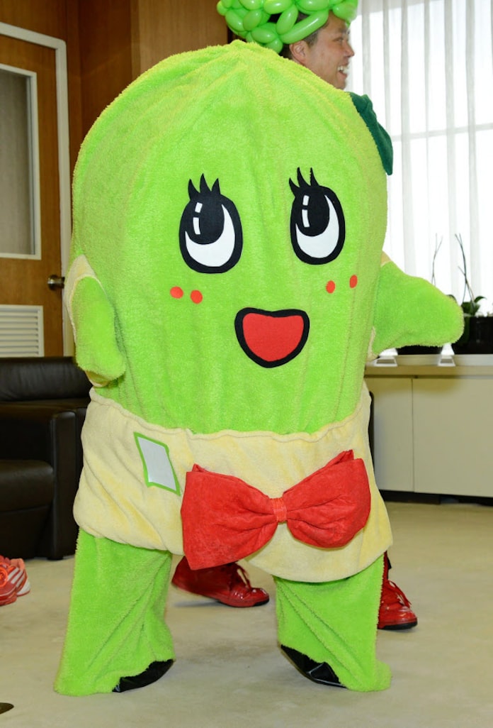 ふなっしー似キャラで謝罪 千葉 銚子 苦情相次ぐ 日本経済新聞 ふなっしー似キャラで謝罪 千葉 銚子 苦情相次ぐ 日本経済新聞