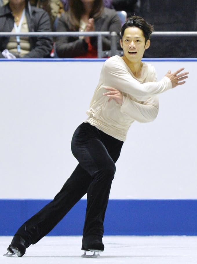 氷上の美学 杉田秀男 勢いの羽生 実績の高橋 全日本フィギュアで一騎打ち 日本経済新聞