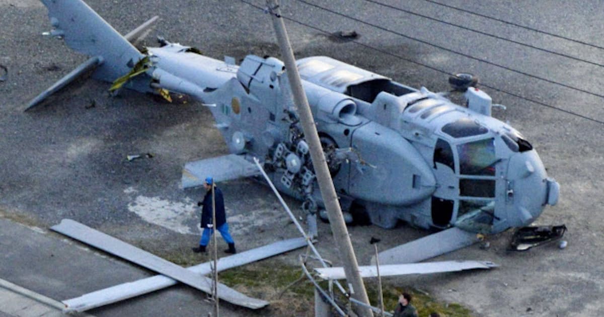 米軍ヘリ 神奈川 三浦に不時着 乗員2人負傷 日本経済新聞 米軍ヘリ 神奈川 三浦に不時着 乗員2人負傷 日本経済新聞