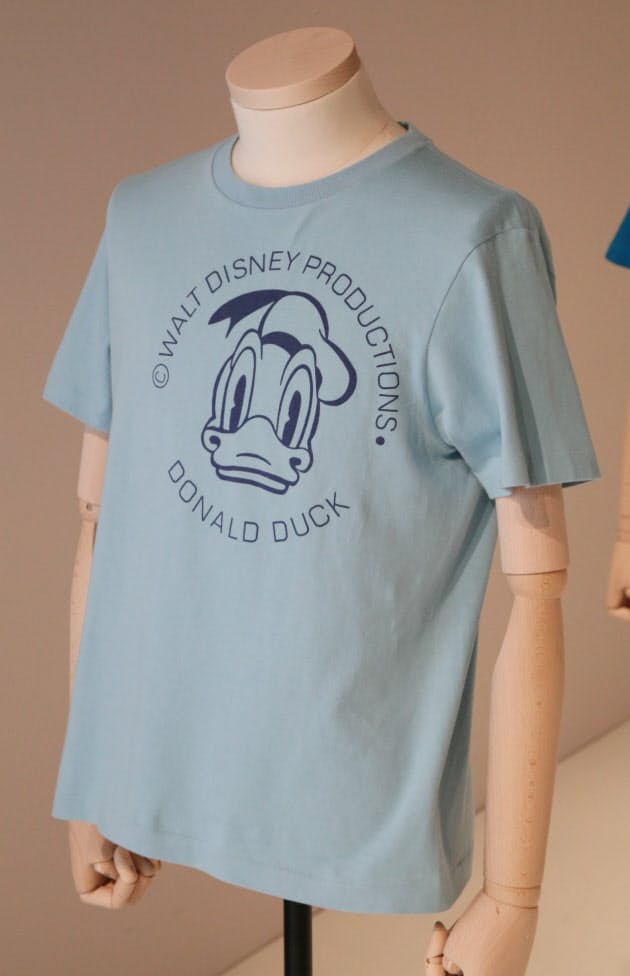 高級ブランドの5万円tシャツに負ける気がしない ユニクロtシャツをビンテージに Ni Nikkei Style 高級ブランドの5万円tシャツに負ける気がしない ユニクロtシャツをビンテージに Ni Nikkei Style