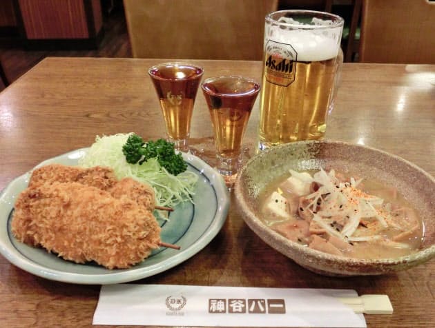 浅草 電気ブラン なぜ電気 歴史映すハイカラな酒 Nikkei Style 浅草 電気ブラン なぜ電気 歴史映すハイカラな酒 Nikkei Style