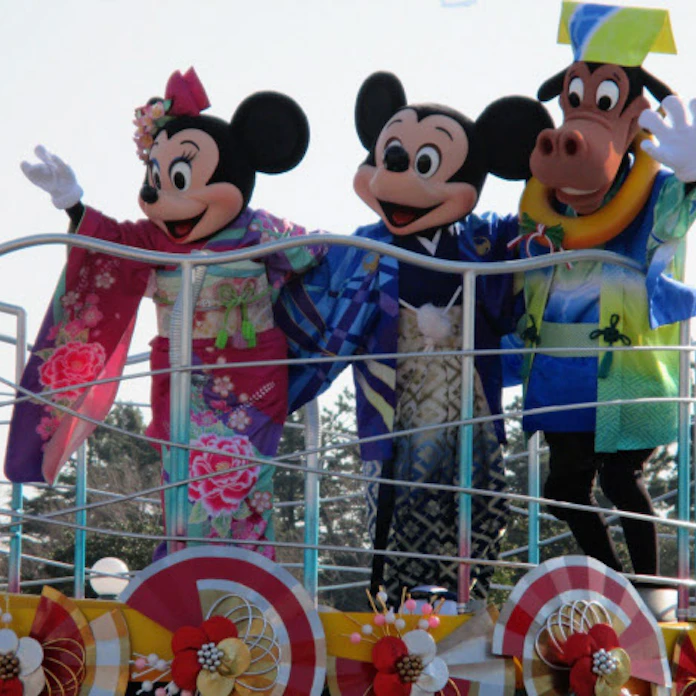 Tdrに多くの人出 三が日 30万人超見込む 日本経済新聞 Tdrに多くの人出 三が日 30万人超見込む 日本経済新聞