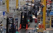 豊田自動織機がブラジル国内に建設したフォークリフト工場の生産ライン