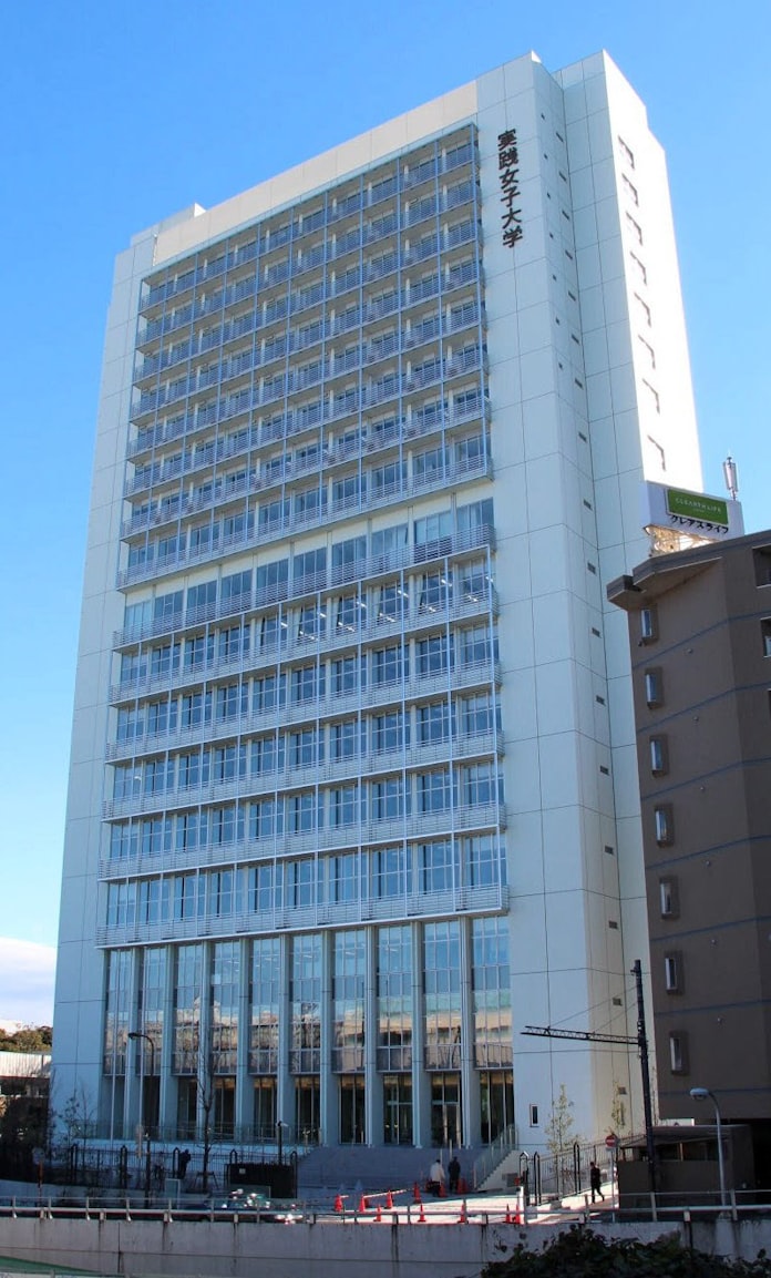 上品 知的だけじゃない お茶の水大 女性リーダー育む 日本経済新聞 上品 知的だけじゃない お茶の水大 女性リーダー育む 日本経済新聞